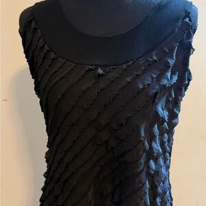 Black Textured Sleeveless Tank Top